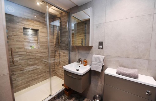 Harrogate Apartment | Harrogate Self Catering - The Valley Gardens View