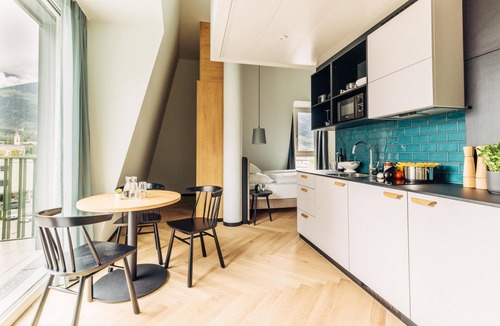 Lienz Hotel | harry's home Lienz hotel & apartments