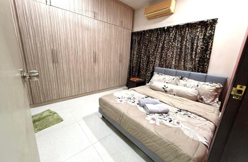 Sungai Buloh Apartment | Harryna Homestay Damansara Damai