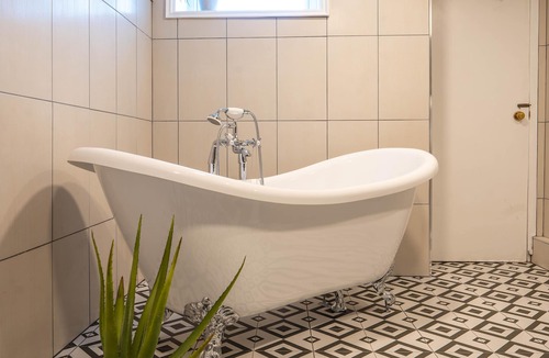 Northwich Hotel | Hartford Hall on School Lane