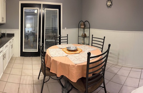 Hartselle House | Hartselle Country Cottage