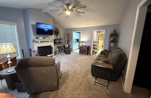 Hartselle House | Hartselle Country Cottage