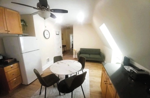 Mid-Cambridge Apartment | Harvard/MIT: Most loved by repeat guests & long-term guests!