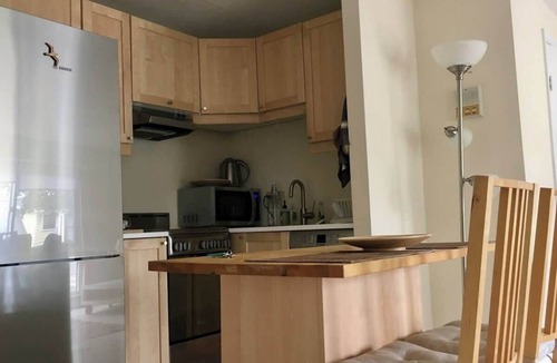Mid-Cambridge Apartment | Harvard Square Home in Heart of Cambridge!