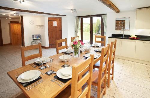 Honiton House | Harvest Moon