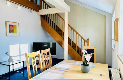 Stadtmitte Apartment | Haselnuss Apartment- 5 Personen- Parkplatz- Waschmaschine