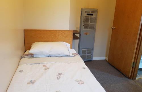 Medicine Hat Hotel | Hat Motel