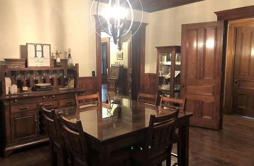 Towanda Hotel | Hatch House Bed & Breakfast