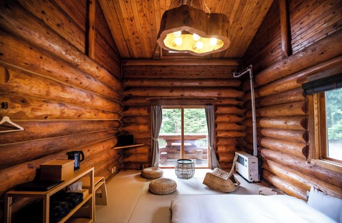 Oze Nationak Park House | Hatcho No Yu