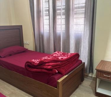 Tapovan Hostel | Hathayogashram Hostel