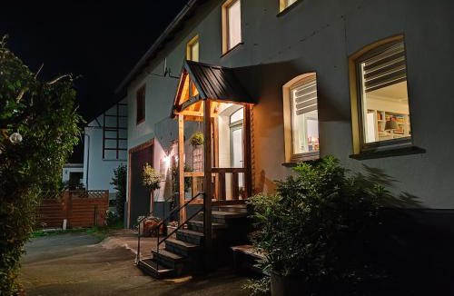 Bomighausen House | Haus Gretchen