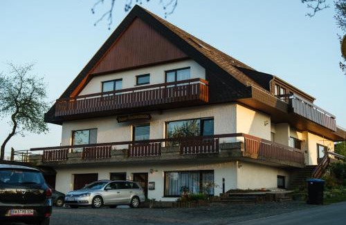 Hinzerath House | Haus Hochwaldhöhe