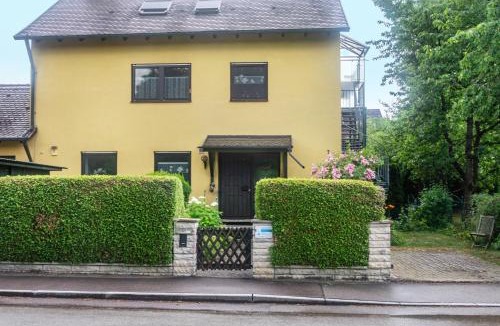 Hoffeld Apartment | Haus Krönert