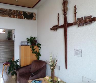 Neuendettelsau Hotel | Haus Lutherrose