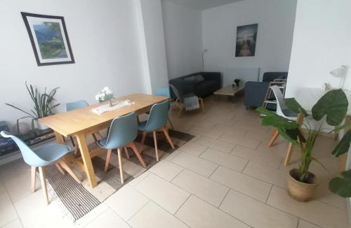 Niederzwehren House | Haus Morgentau mit Garten in zentraler Lage