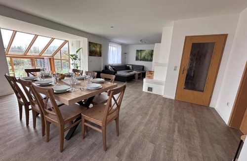 Bad Doberan House | Haus Ostseesprung - Ferienhaus - gratis WLAN, Parkplatz und gem Garten