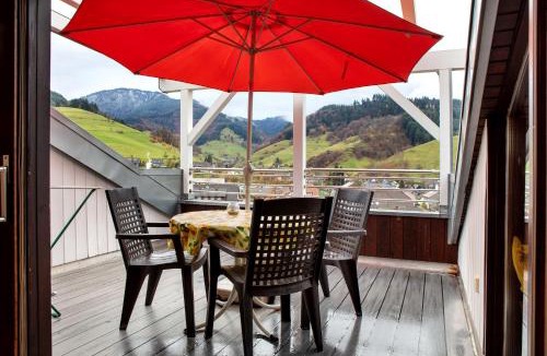Untermunstertal Apartment | Haus Palais