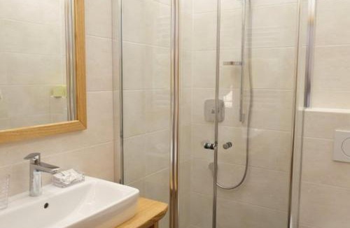 Tisana Apartment | Haus Schieder