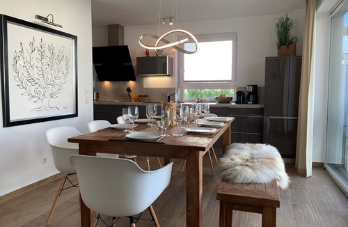 Unter Gohren House | Haus Seeblick Comfort mit Kamin, Außen-whirlpool, Sauna und Eingezäunten Garten