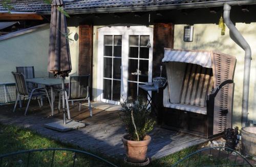 Schindeldorf House | Haus Vis a Vis 1