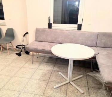 Ruesselsheim Apartment | Haus15T