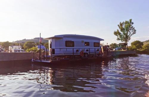 Polich Boat Rental | Hausboot Mosel