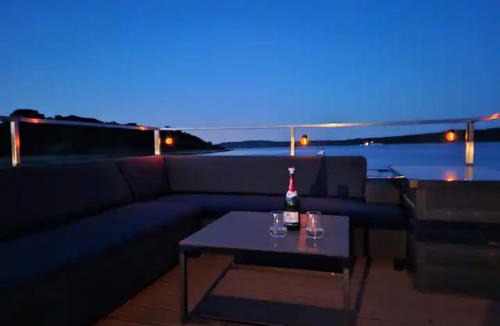 Berliner Vorstadt Boat Rental | Hausboot Seaside