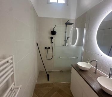 Caen City Centre Apartment | haussmannienS