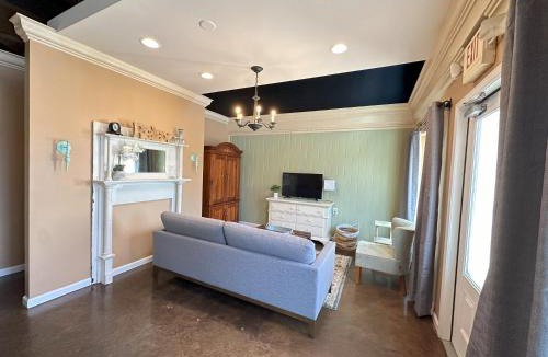Demorest Apartment | Haven at Hazel Downtown Loft