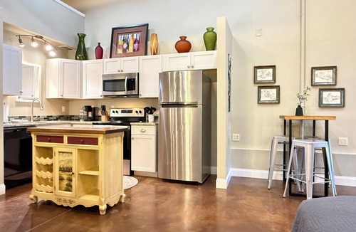 Demorest Apartment | Haven at Hazel - the Residence. A unique stay overlooking the Demorest Square.