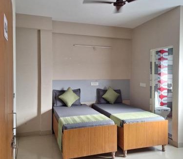 Sector 27 Hotel | HAVEN HEIGHTS HOTEL NOIDA SECTOr 18