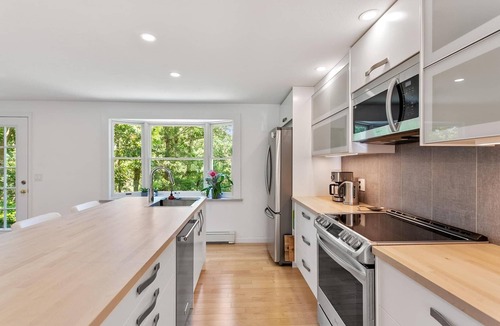 West Barnstable House | Haven on the hillnEscape to your very own private oasis on the hill this summer!
