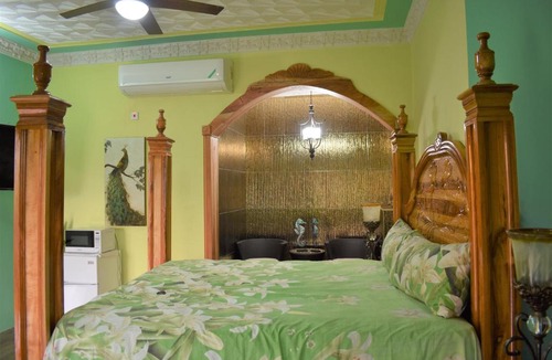 Belmont House | Haven View Villa & Spa