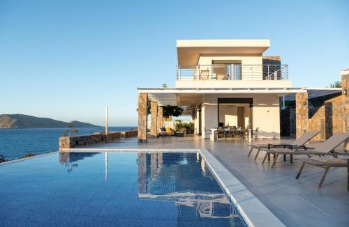 Pefki Villa | Haven Villa