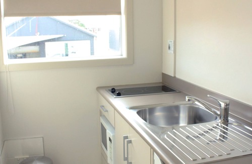 Hawera Hotel | Hawera Central Motor Lodge
