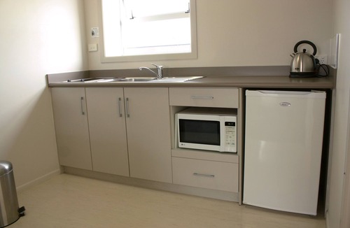 Hawera Hotel | Hawera Central Motor Lodge