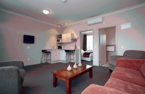 Ranfurly Hotel | Hawkdun Lodge