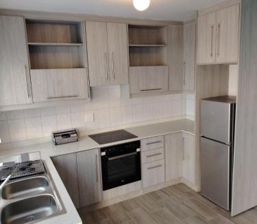 Richmond - KZN Apartment | Hawkins At 65