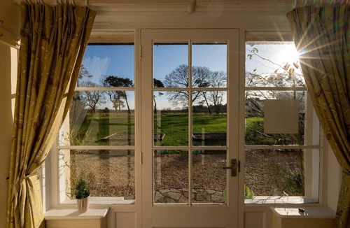 Burton House | Hawthorne Traditional Farmhouse