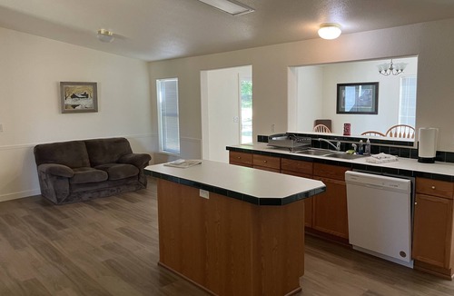 Fall Creek House | Hayden’s Green Acres on Big Fall Creek, 3BR 2Bath including River Access