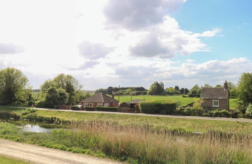 Welney Cottage | HAZEL, pet friendly, with a garden in Downham Market