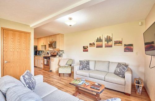 Dundee House | Hazelwood Haven: Private Guest Suite w/Hot Tub