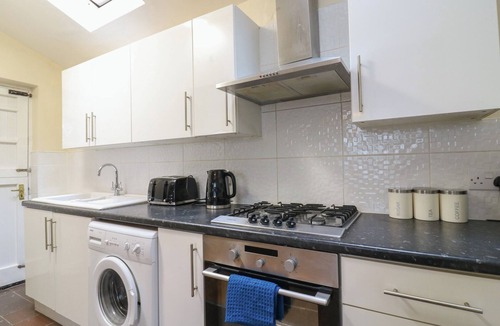 Watford Cottage | Headmasters Hollow