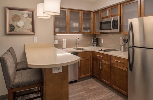 Hillsboro Apartment | Hearing Accessible 1BR Suite | Pool + Breakfast