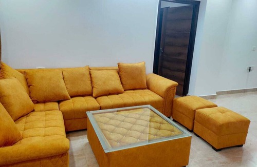 Rishikesh Apartment | Heart of Rishikesh just 2 minutes away from Maa Ganga River.