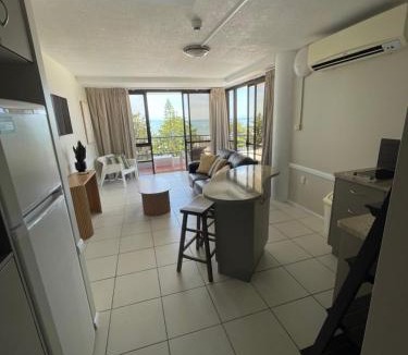 Yeppoon Apartment | Heart of Yeppoon - Ocean View Apartment