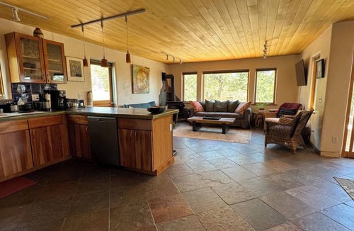 Baca Grande House | Heart Spring: Serene Retreat on 3.5 Acres w/Epic Views—hot tub coming soon!