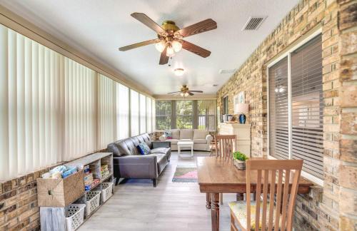Spring Hill House | Heated Pool & 4-in-1 Grill: Spring Hill Haven!