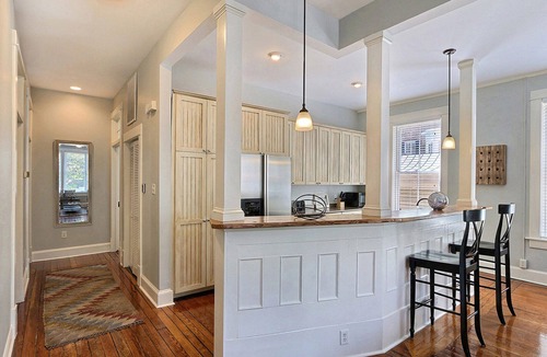 Historic District - North Apartment | Heated Pool Access | 5*Clean | Flex Cancelation