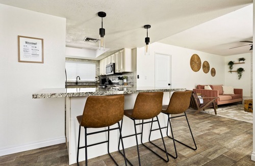 North Mountain House | Heated Pool and centrally located to every in Phoenix! 3br/2ba resort style home